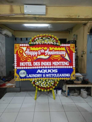 Papan Bunga di Waru Jepon