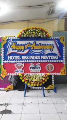 Papan Bunga di Waru Jepon